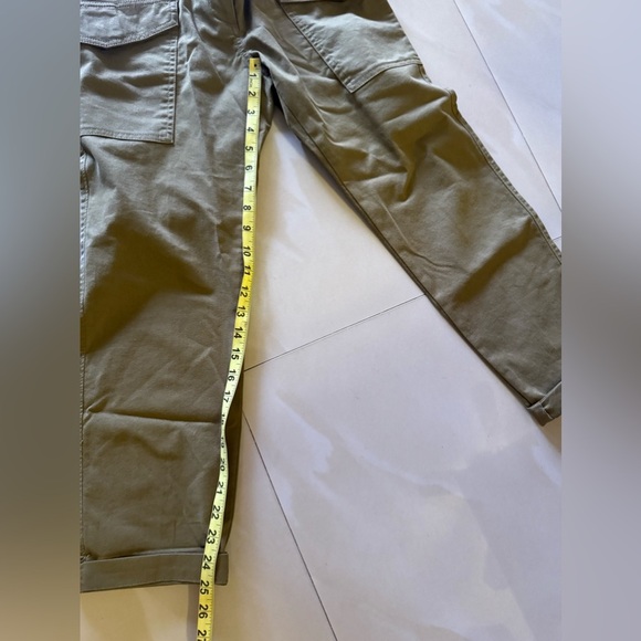 Ann Taylor Petite green  business casual pants pockets buttons comfortable cuff - Picture 5 of 12